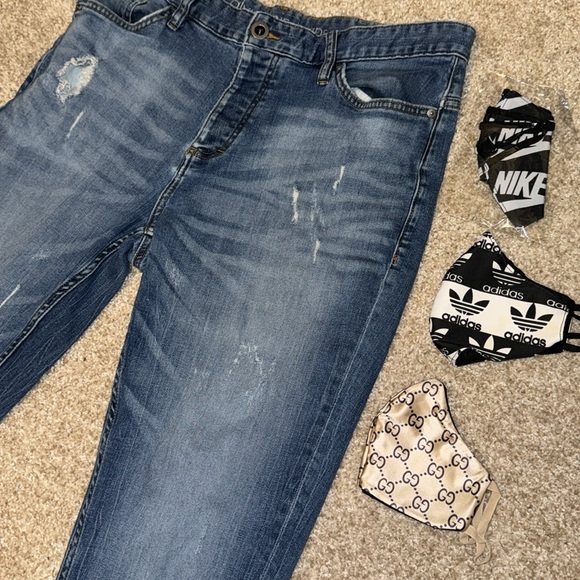 Calvin Klein Jeans Men’s Joggers Jeans + free gifts (USED) - Picture 2 of 3